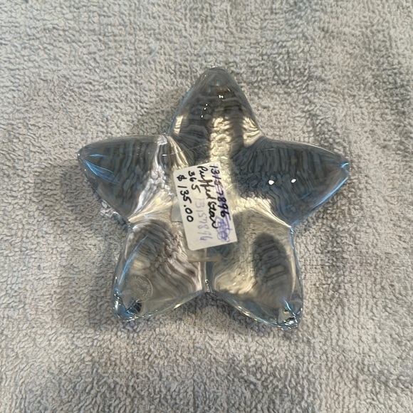 Baccarat Puffy Star - Picture 3 of 4